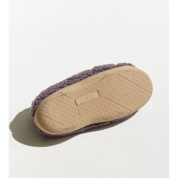 NEW UO Sherpa hard sole slippers unisex - Picture 7 of 11